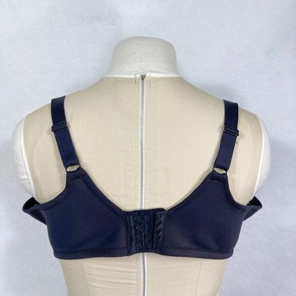 Vanity Fair® Beauty Back™ Full Figure Back Smoothing Underwire Bra 44D Black - Picture 7 of 9